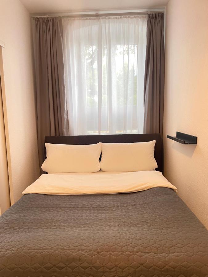 Ferienwohnung Im Stadtzentrum Von Bernau - Schoene Ferienwohnung Mit 1 1/2 Zimmern, Bad, Spuelmaschine, Waschmaschine, Komplette Kueche, Wlan Bernau bei Berlin Exteriér fotografie